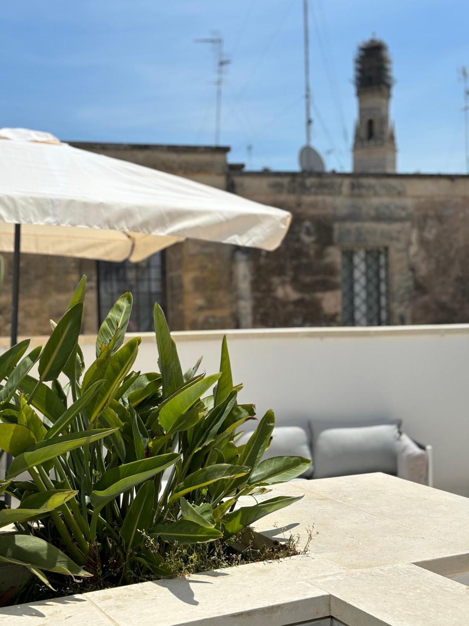Alora Boutique Suites Лечче Экстерьер фото