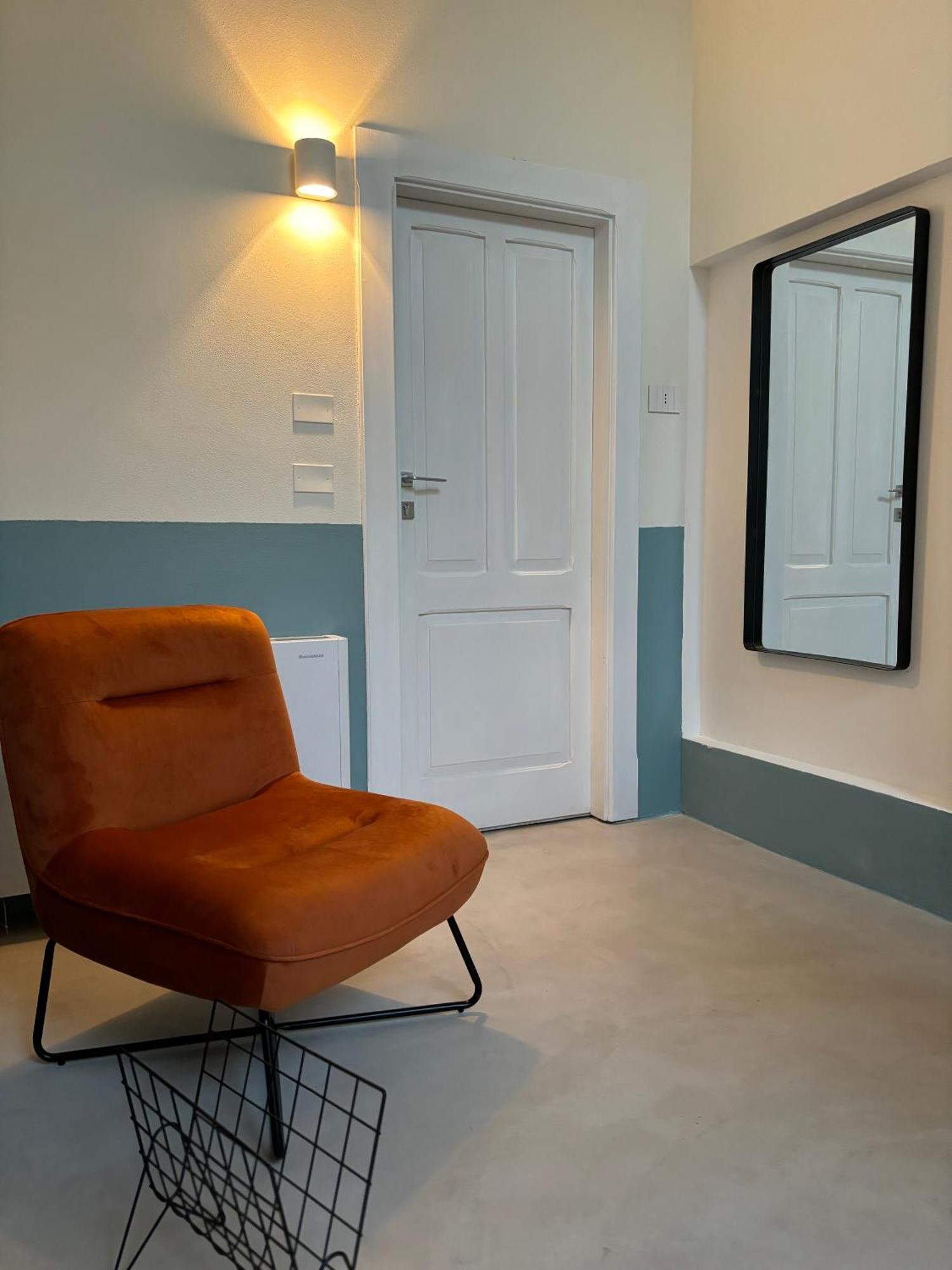 Alora Boutique Suites Лечче Экстерьер фото